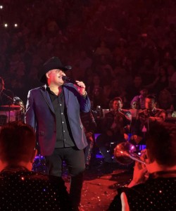 Chuy Lizárraga y Su Banda Tierra Sinaloense